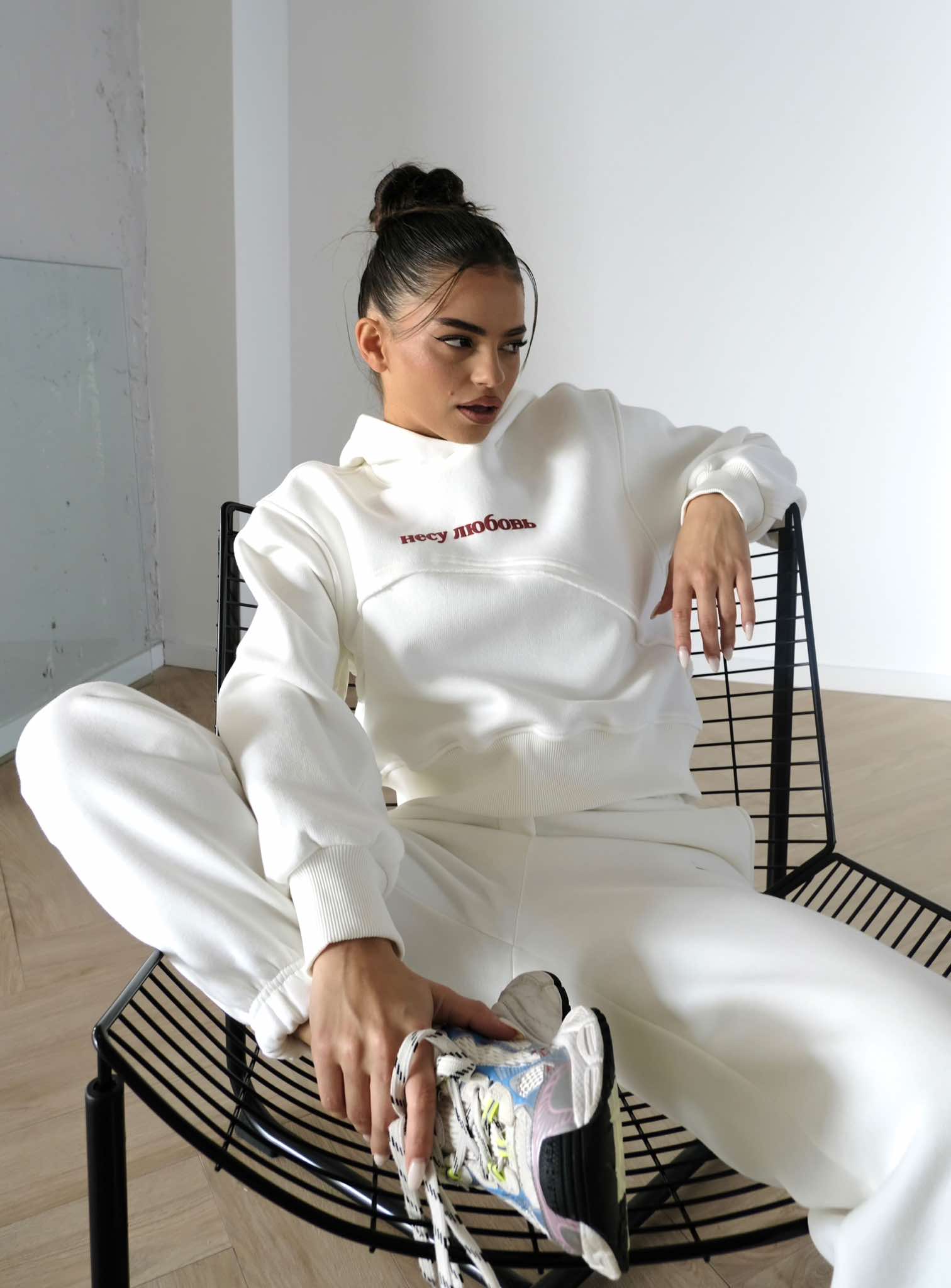 Set încălțător Несу Любовь / Alb uimitor