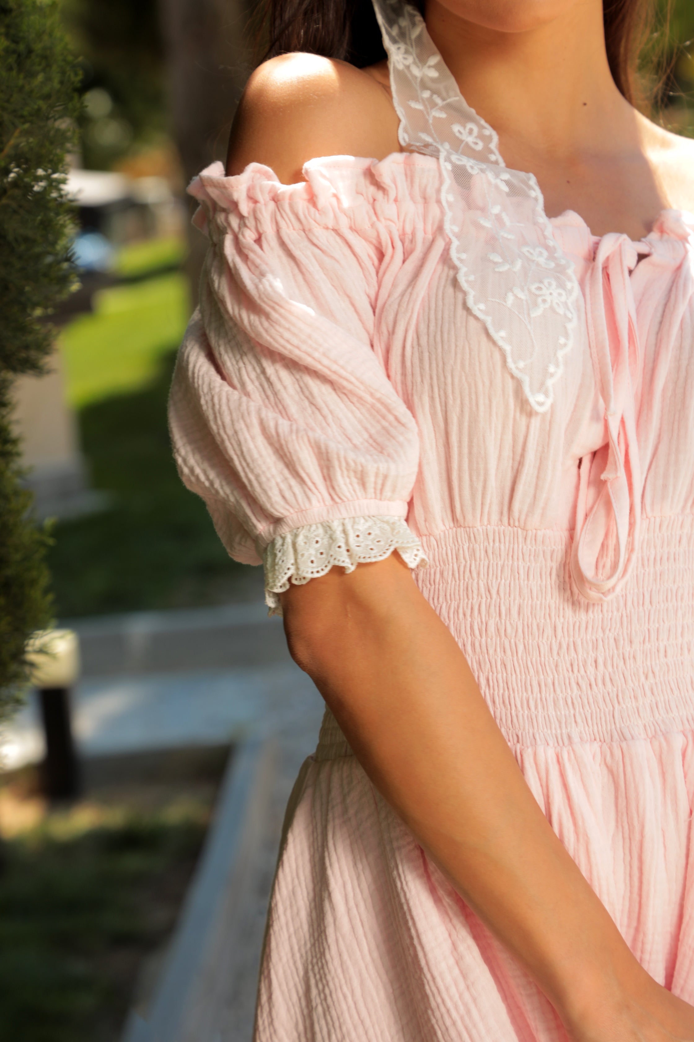 Rochie din muselină de pe Pinterest / Roz