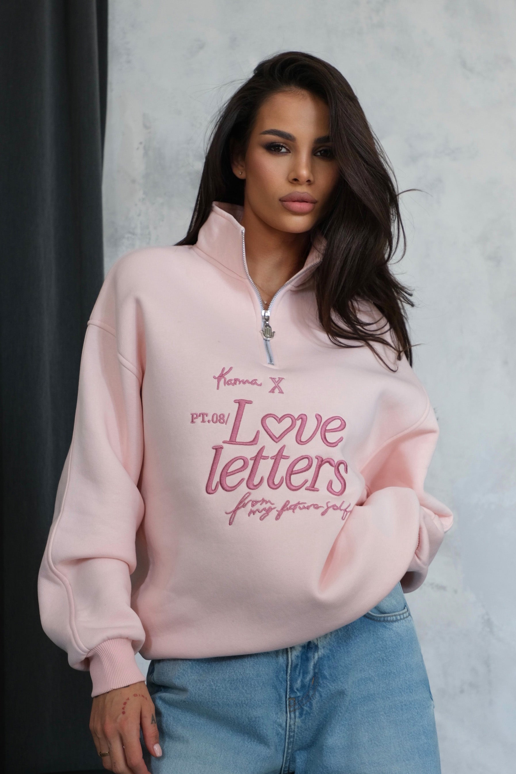 Hanorac cu glugă LOVE LETTERS / Pink Powder