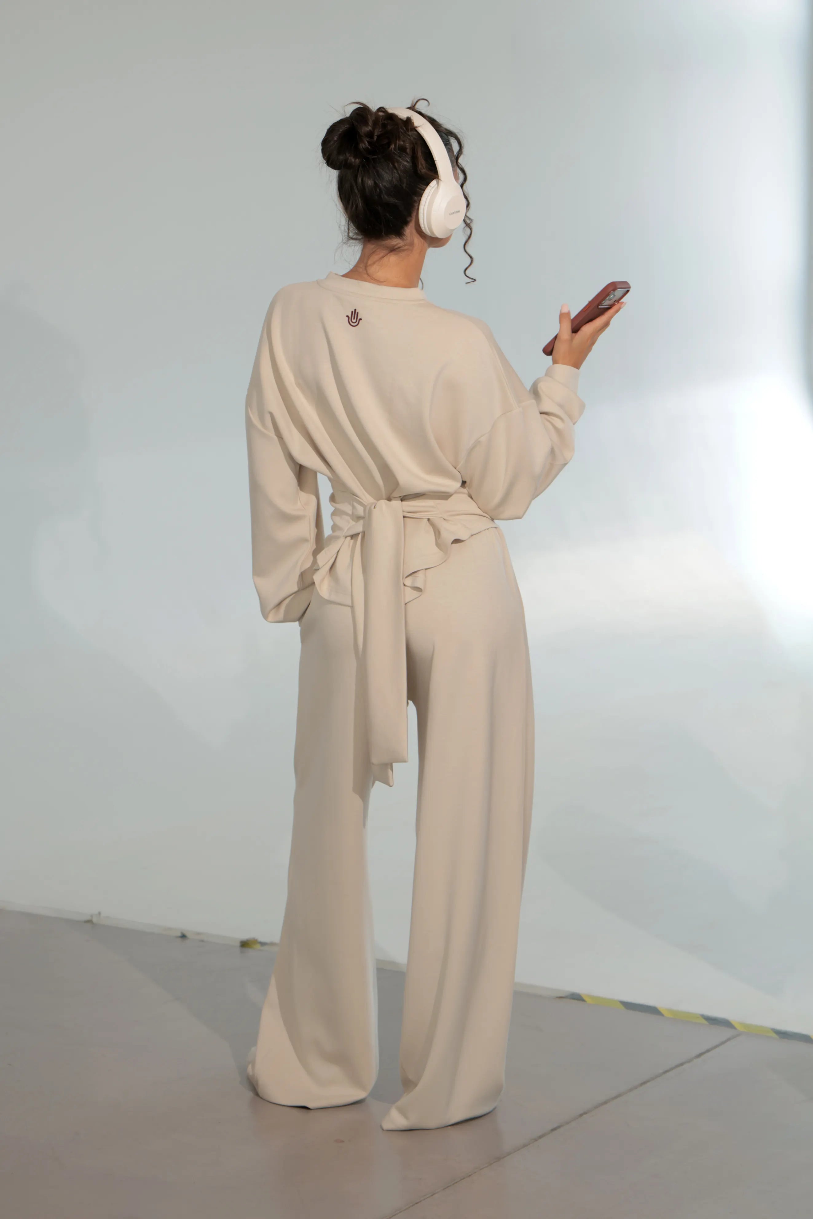 Set Her Favourite / Creamy
