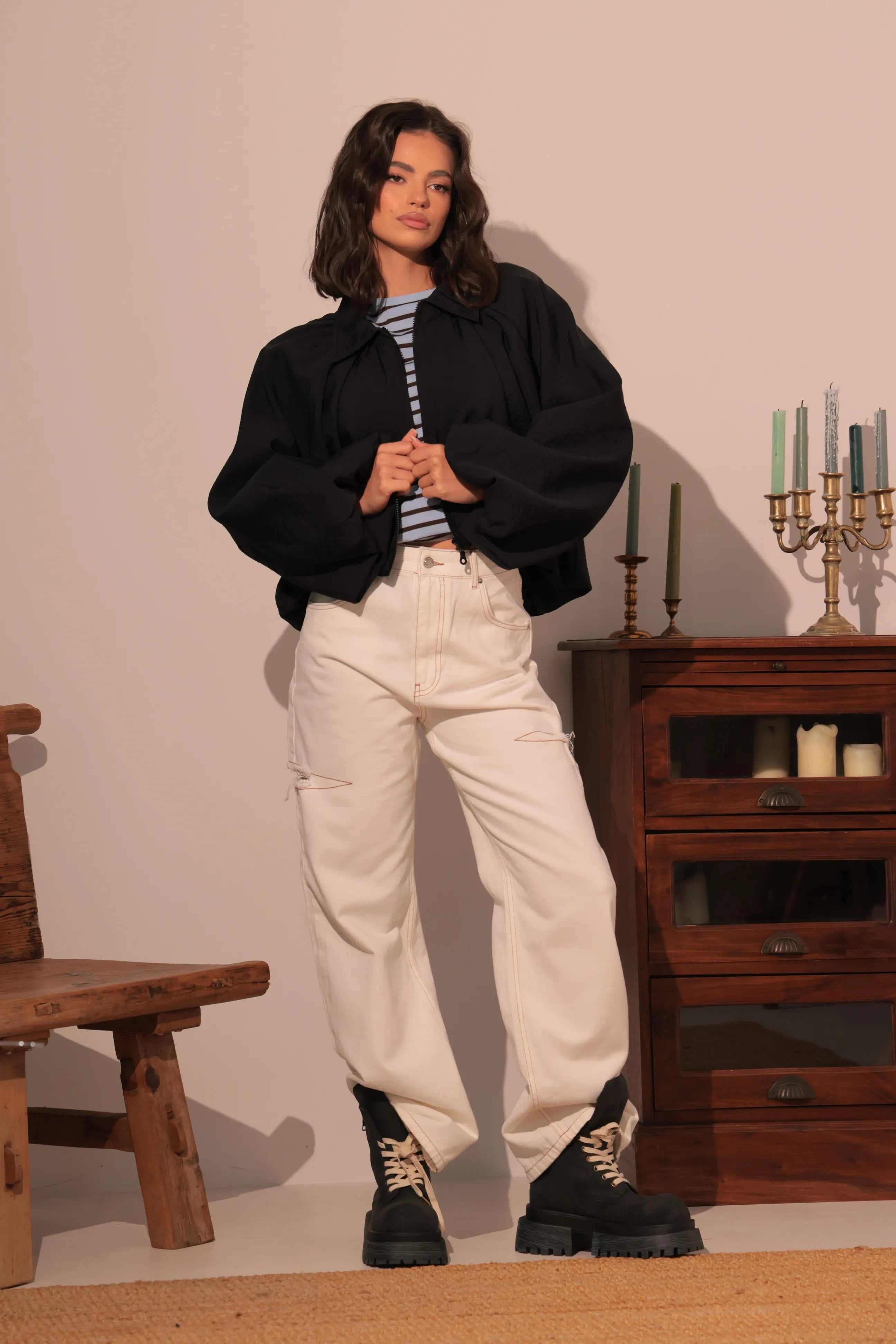 Jacheta She's a mood / Black