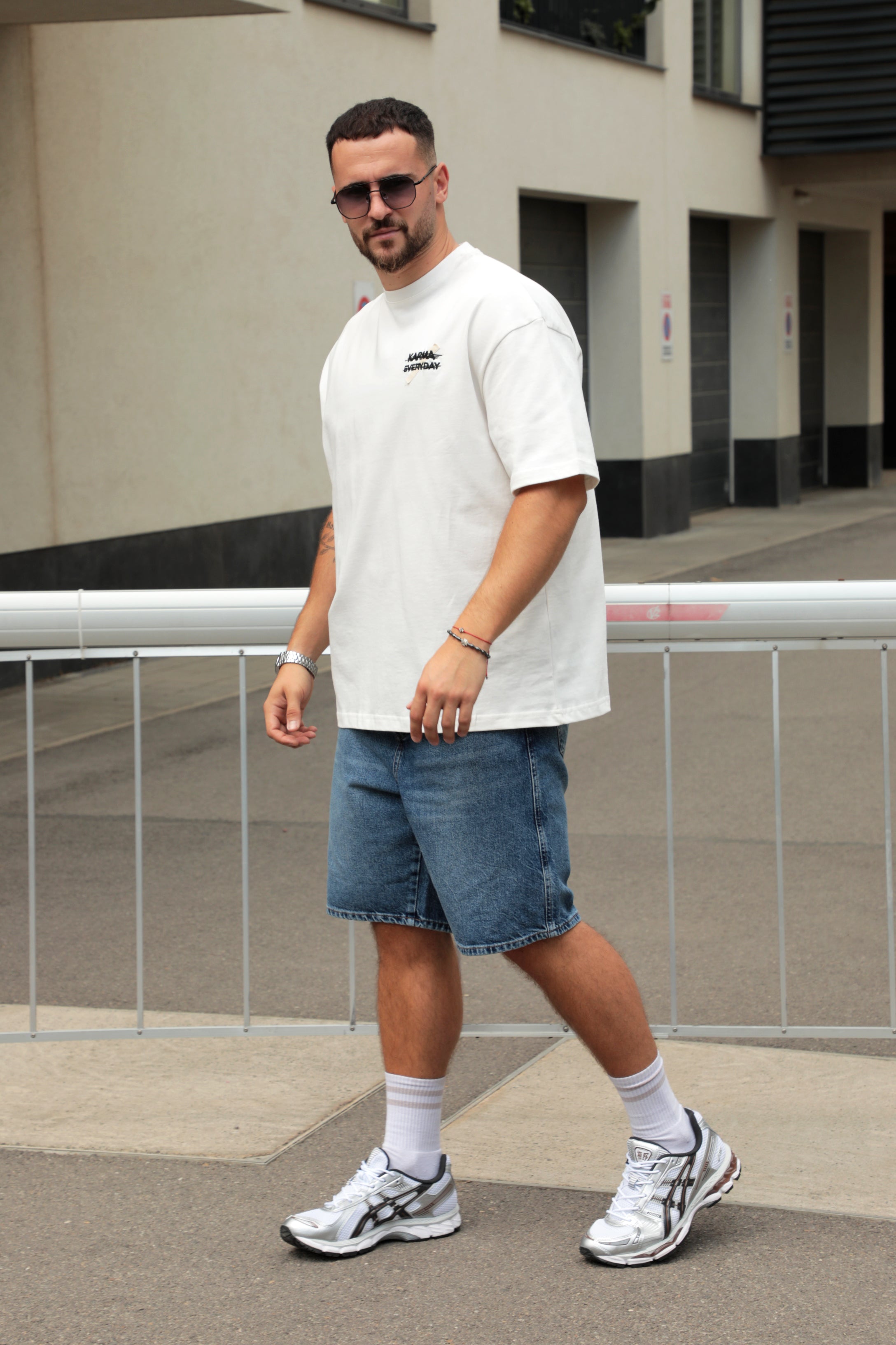 Tricou zilnic / Alb-bej
